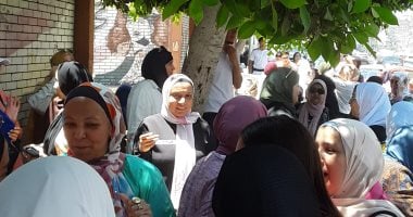 طلاب الثانوية العامة بدمياط: امتحانا التربية الدينية والوطنية في مستوى الطالب المتوسط 